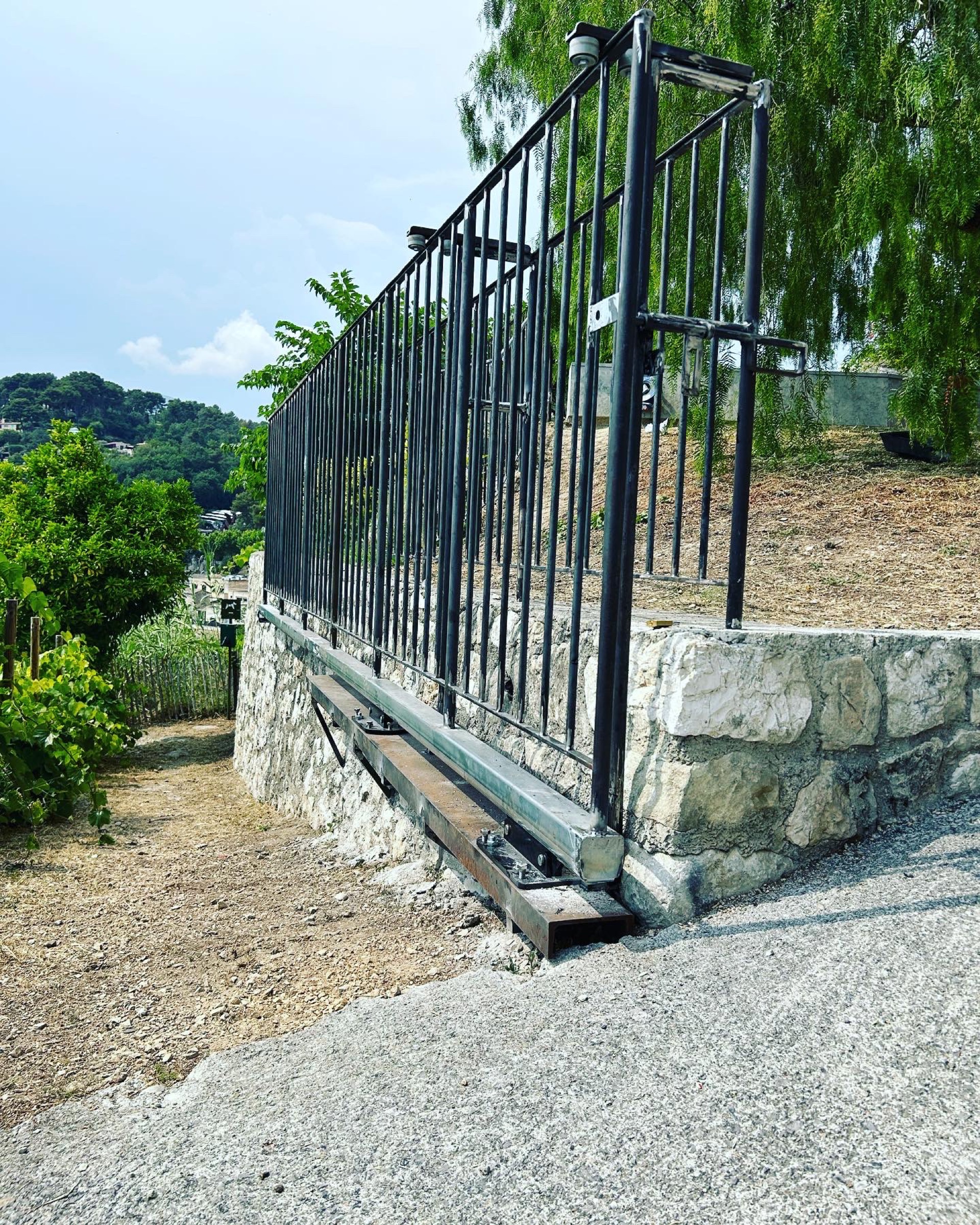 Portail fer forgé sur mesure