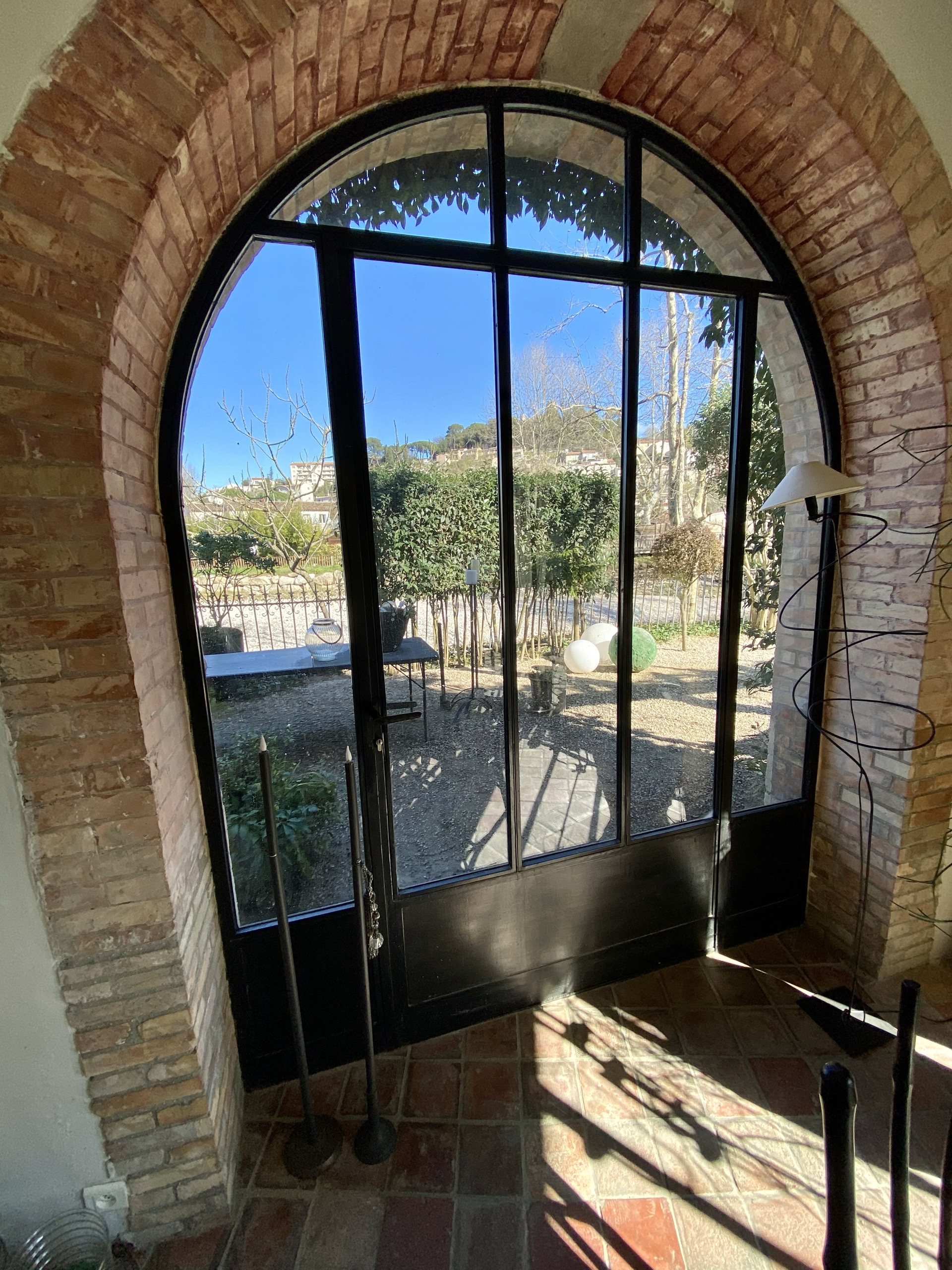 Porte vitrée en fer forgé sur mesure