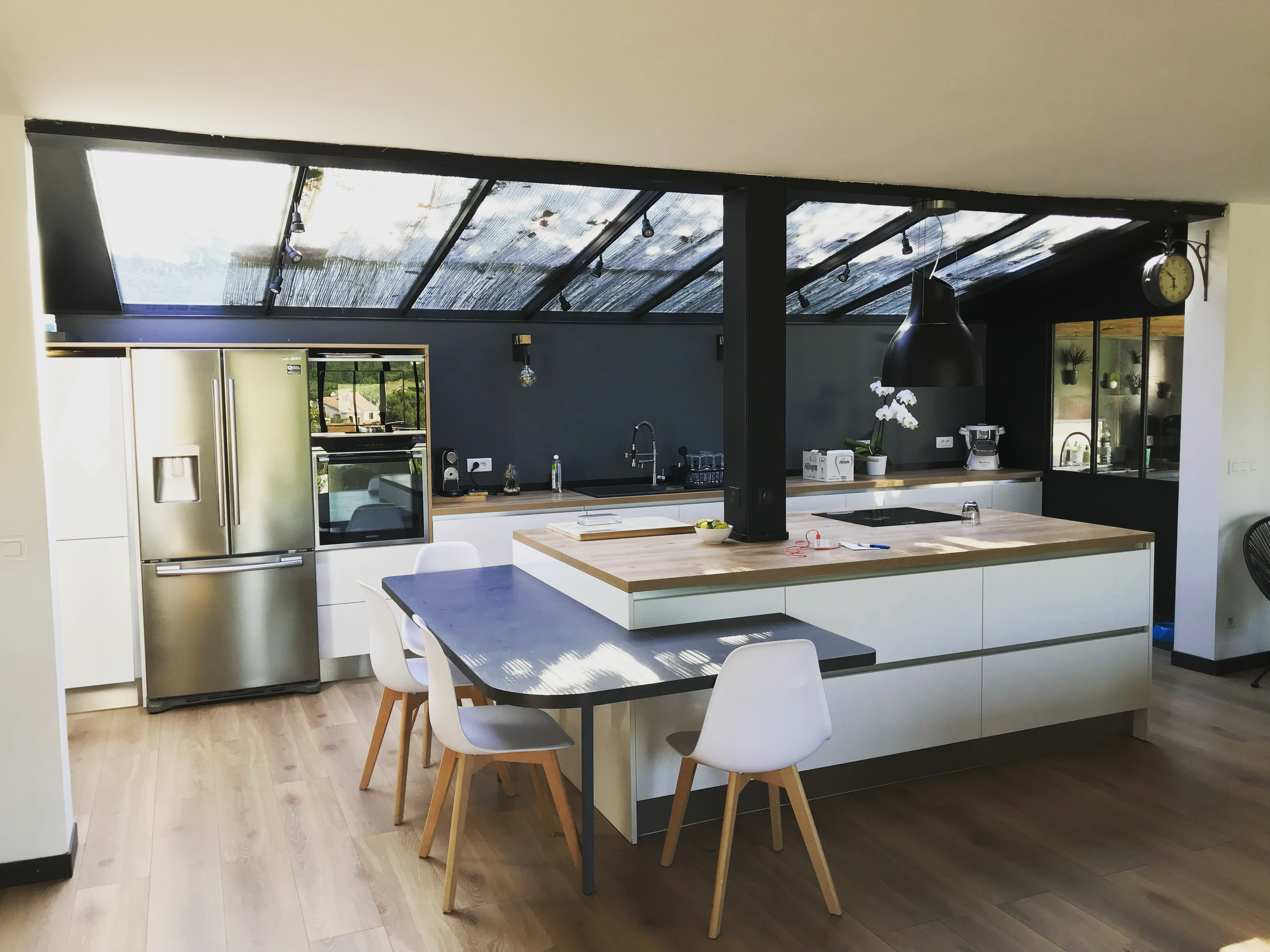 Porte vitrée en fer forgé