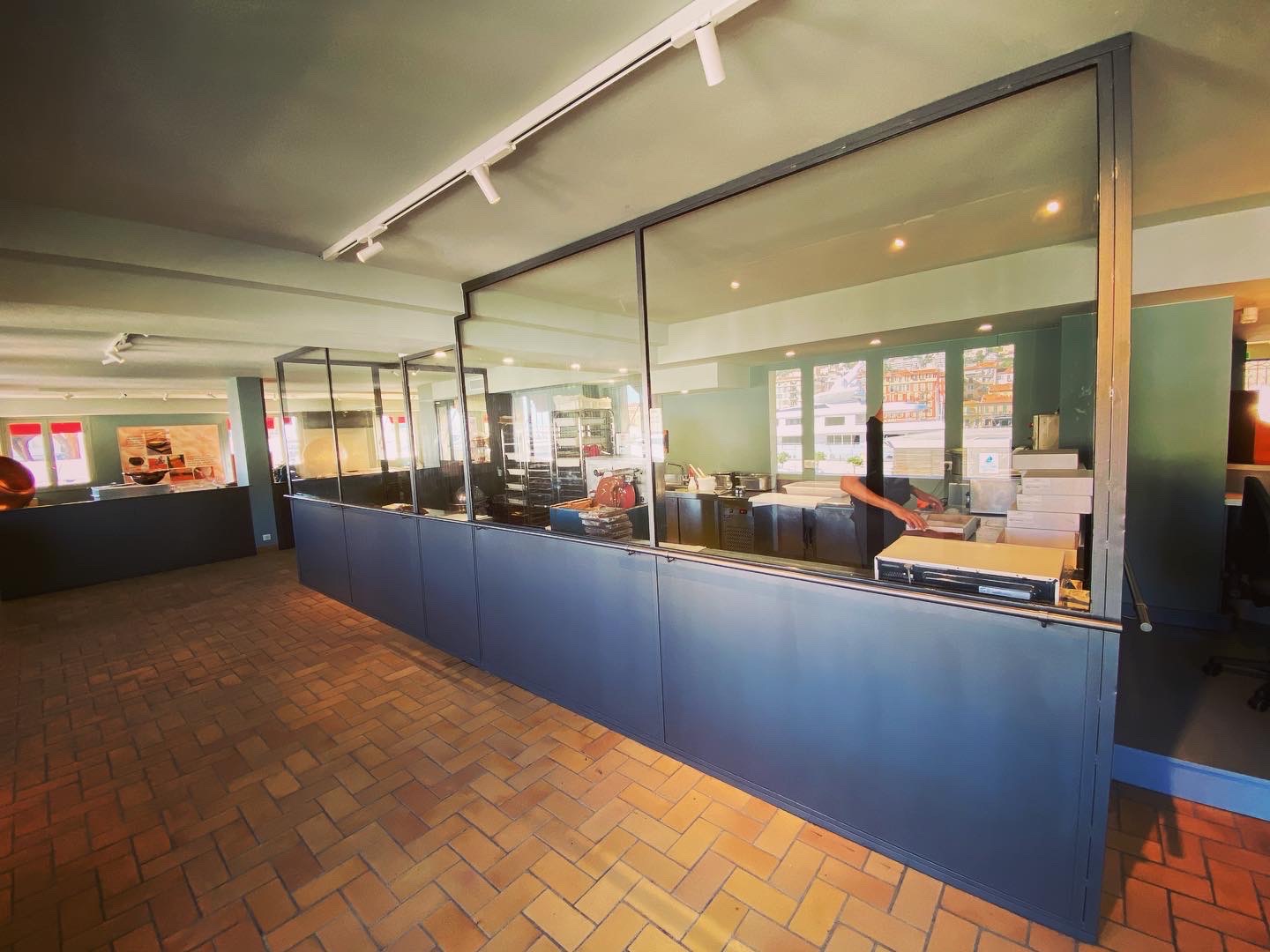 Porte vitrée en fer forgé