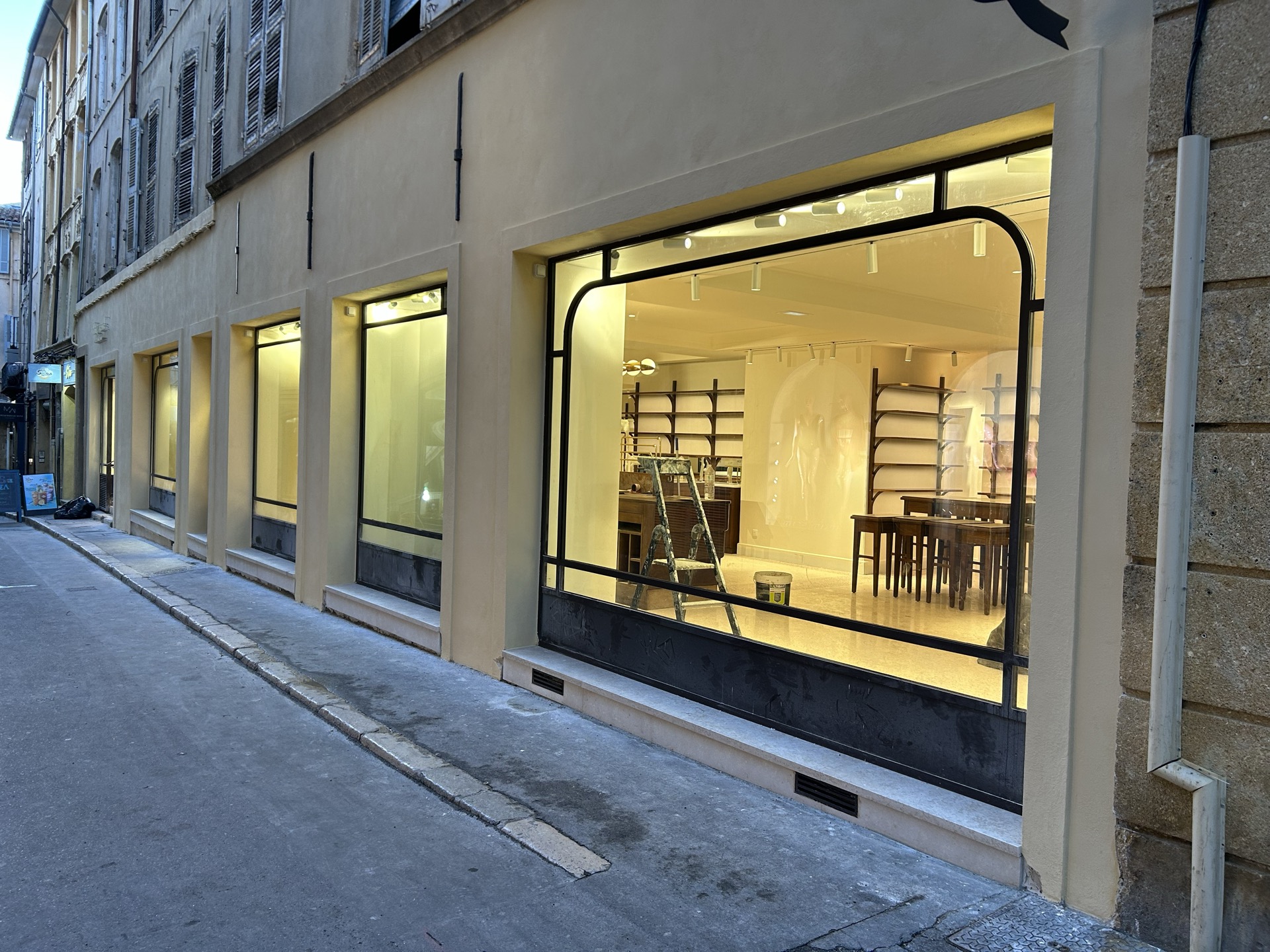 Porte vitrée en fer forgé sur mesure