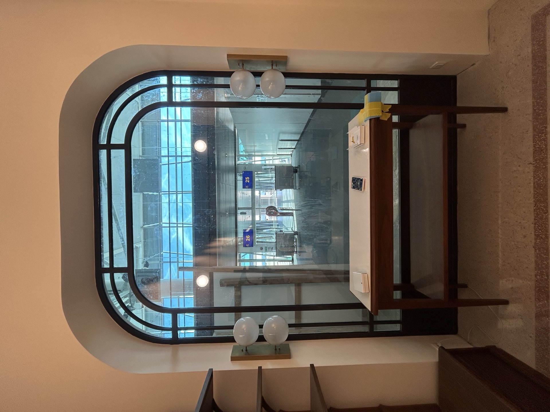 Porte vitrée en fer forgé sur mesure